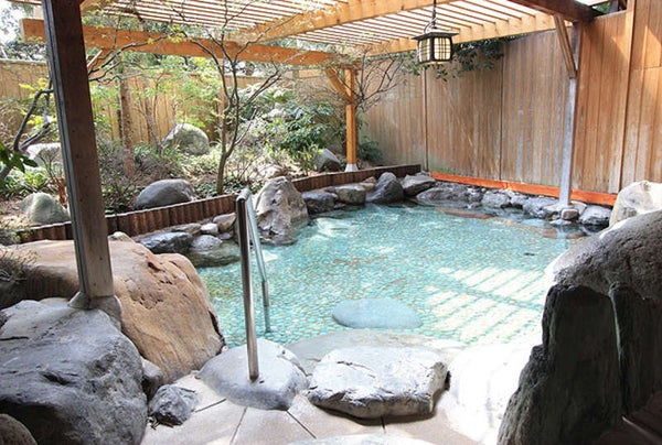 【福岡・熊本・鹿児島県内/博多駅・小倉駅発】 年度末大感謝祭!三朝温泉ロイヤルディナービュッフェと出雲大社2日間2